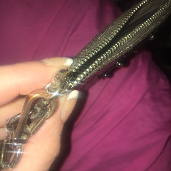 Michael Kors Metallic clutch bag silver - Picture 3 of 3